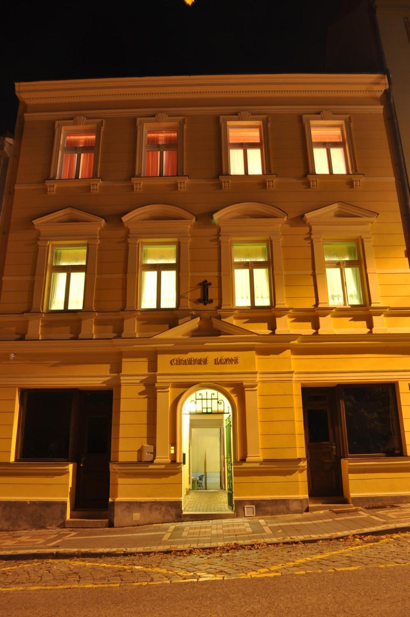 Pension Imperial Spa Jičín Zewnętrze zdjęcie